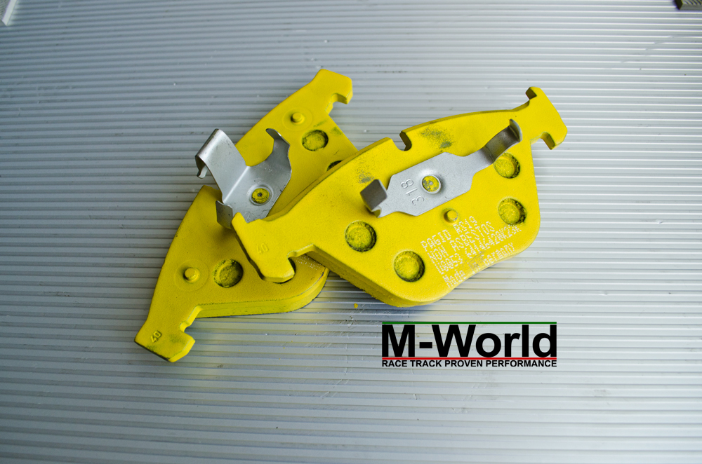 pagid yellow rs19 for bmw e90 e92 m3 front